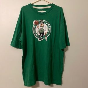 3 FOUR NBA Boston Celtics T Shirt